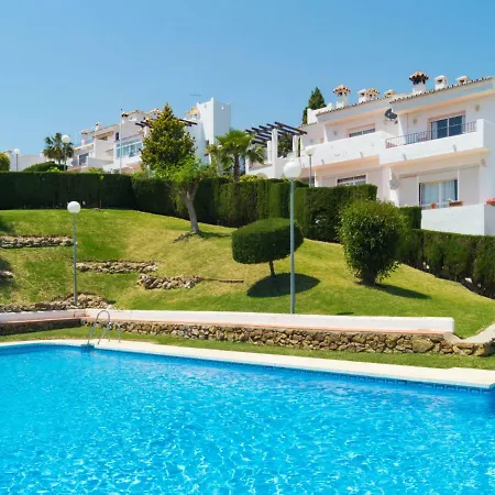 Beverly Hill By Interhome Estepona