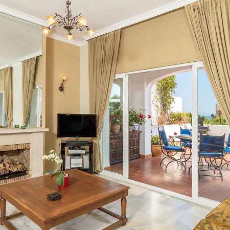 Beverly Hill By Interhome Estepona
